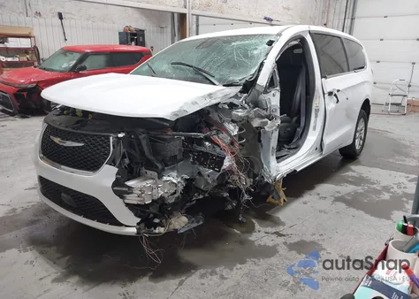 2025 Chrysler Pacifica Select из США, поврежденный, VIN 2C4RC1BG1SR579071